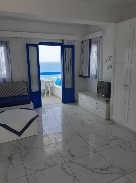 Blue And White Studios & Apartments Lefkos  Ngoại thất bức ảnh