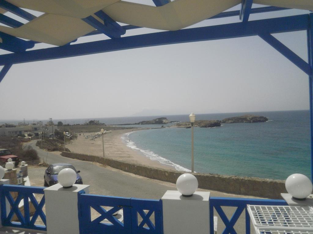 Blue And White Studios & Apartments Lefkos  Phòng bức ảnh