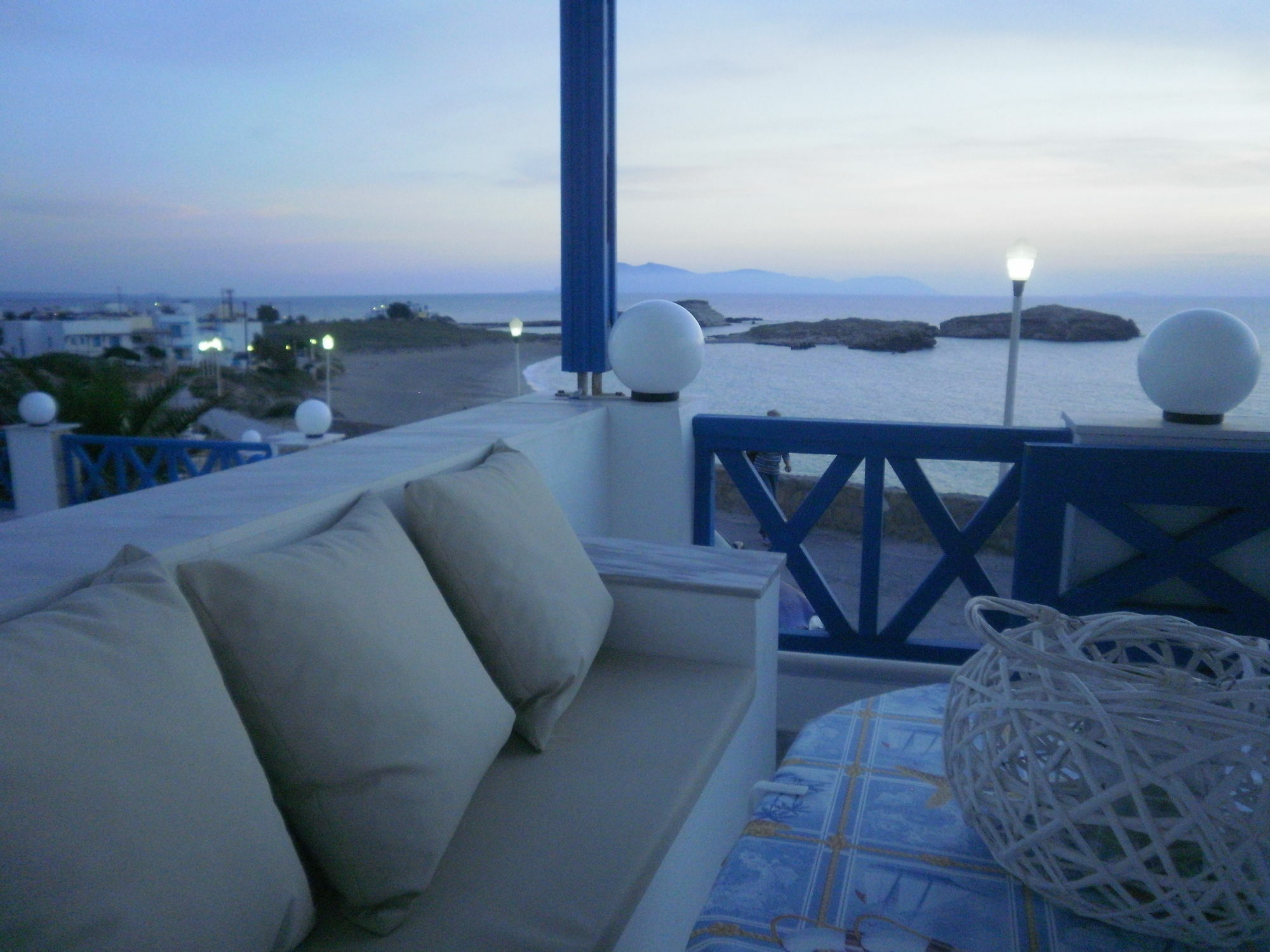Blue And White Studios & Apartments Lefkos  Ngoại thất bức ảnh